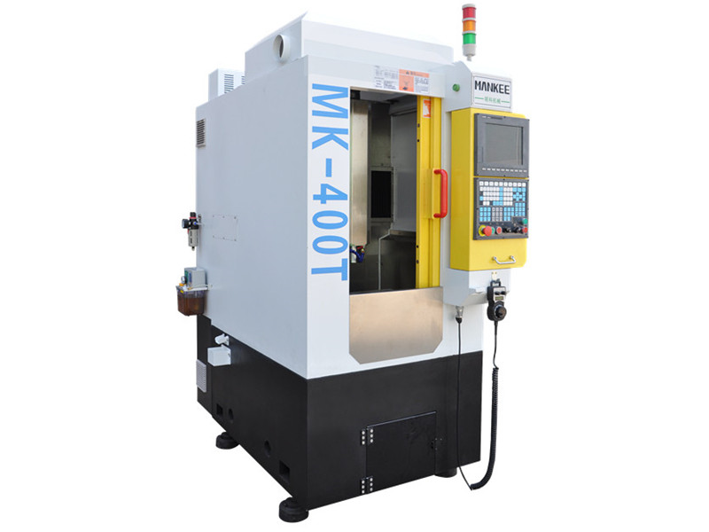 如何避免精雕機(jī)生銹呢？